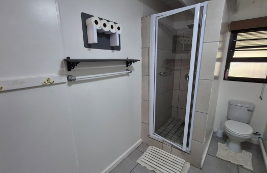 Bottom Twin Room