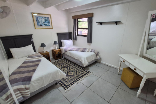 Bottom Twin Room